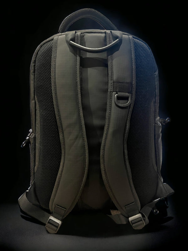 Gainz Sportsgear Leisure/Fitness Bag "The Franklin" - Gainz Sportsgear LLC.